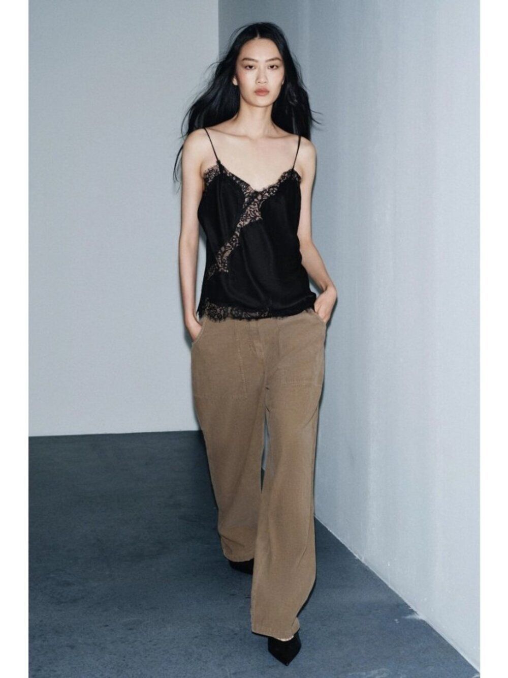 Zara Womens Corduroy pants Trousers Large Brown Straight Leg 4043/265 NWT